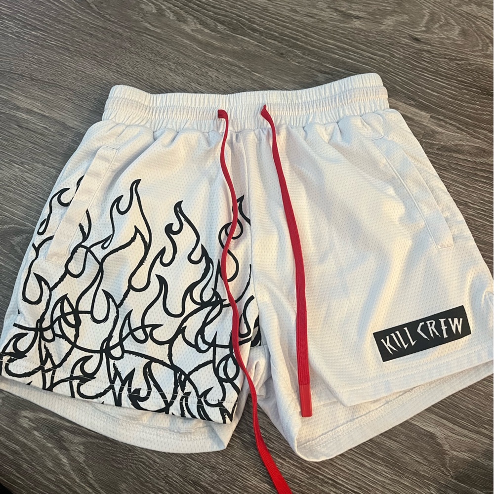 Kill Crew Shorts in White/Black Flames